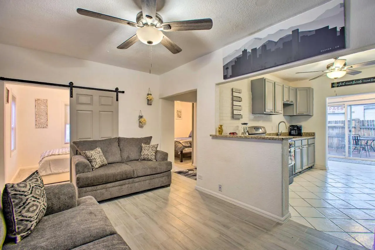 Convenient Denver Retreat About 4 Mi To Downtown!